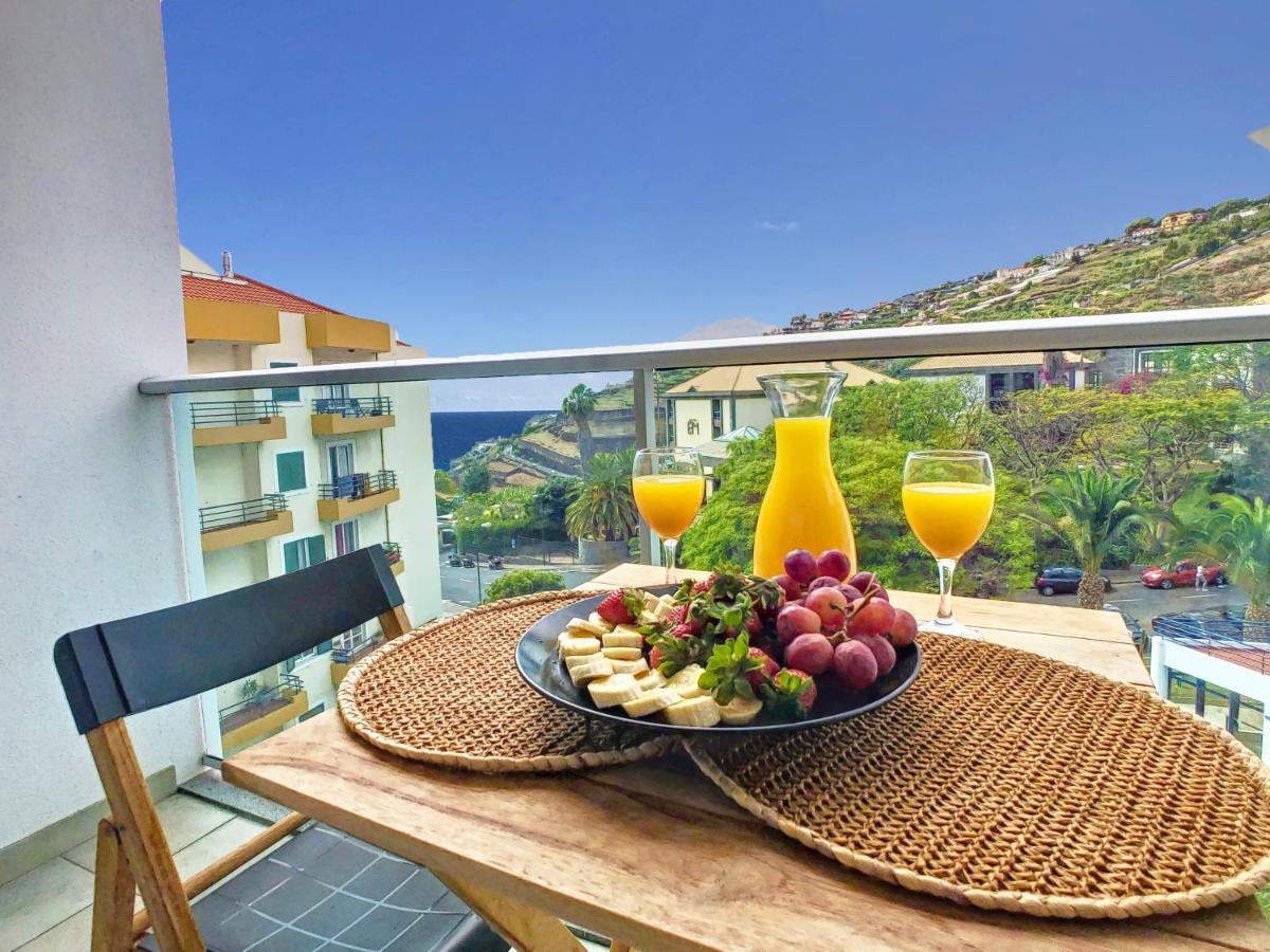 Rainbow Apartment By Lovelystay Funchal  Bagian luar foto